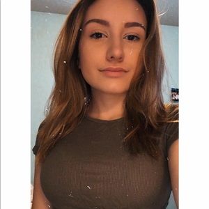 Meet your Posher, Jenna